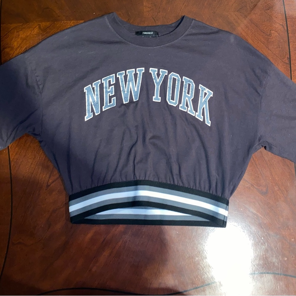 Forever 21 New York Crop Top SIZE S
